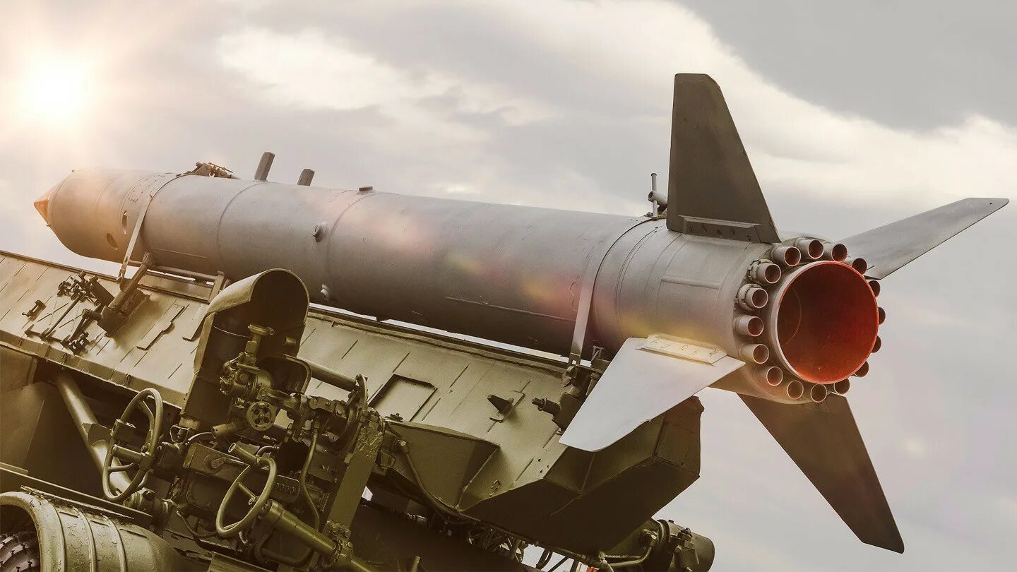 Astra rocket ракета. Баллистическая ракета кндр. Баллистические ракеты северной кореи. Ракета. Дз ракета.