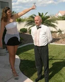 Women bigger men