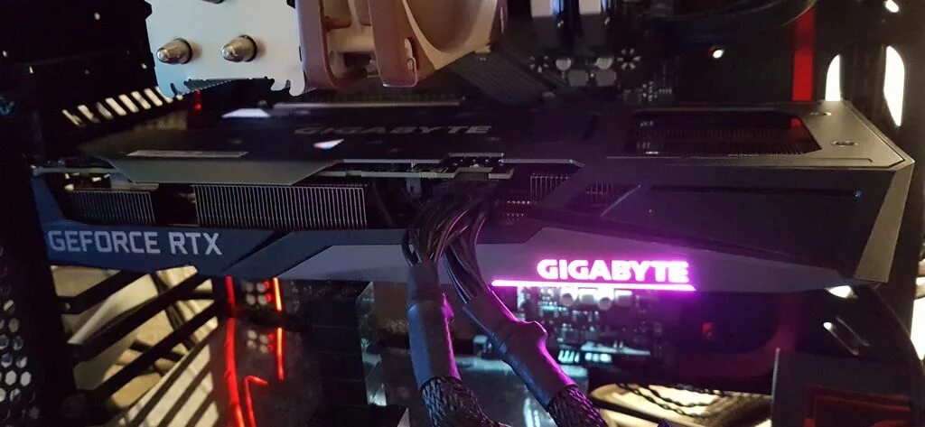 Gigabyte 3060ti gaming. RTX 3060 ti AORUS Elite. RTX 3060 ti с подсветкой. Gigabyte RTX 3060 ti Gaming OC 8g. Gigabyte RTX 3060 Gaming OC 8g.