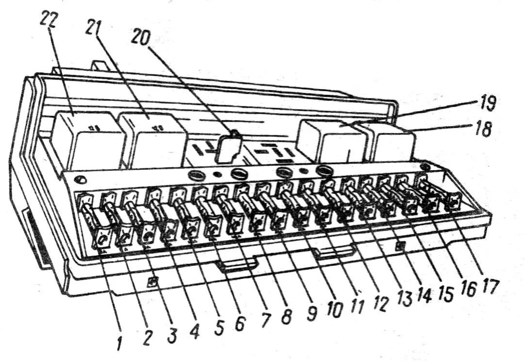 Предохранители автомобиля ваз. Схема блока предохранителей ВАЗ 2104. Схема блока предохранителей ВАЗ 2105. Схема блока предохранителей ВАЗ 2107. Схема блока предохранителей ВАЗ 2105 карбюратор.