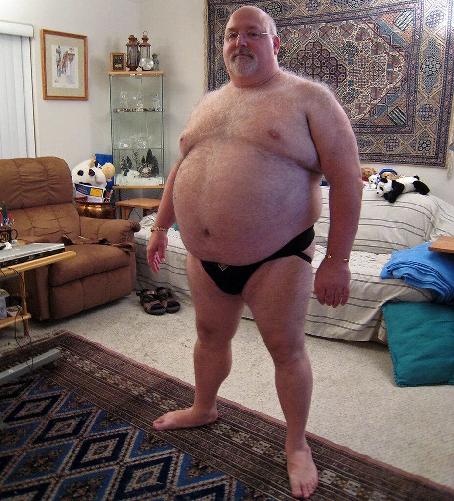Красивые старые мужики крупные. Толстые пожилые мужчины. Толстые мужчины на пляже. Пузатый волосатый мужчина. Старый толстяк.