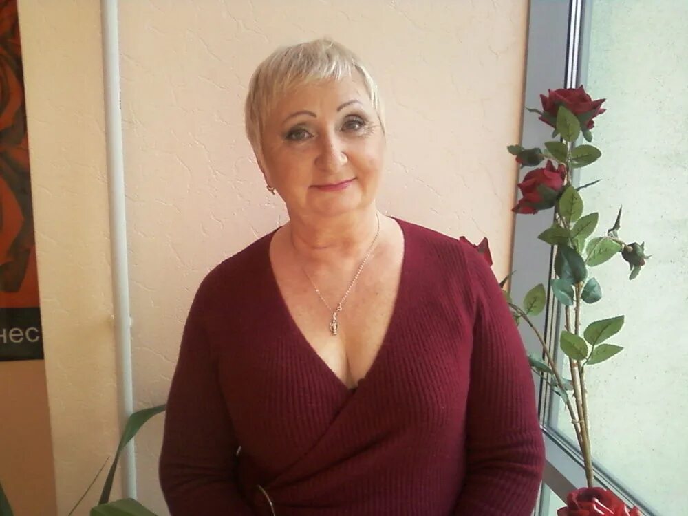 Женщины для встреч. Обычная женщина 50 лет. Женщины за 65. Женщины от 45 до 55 лет. Женщины 45-55 лет.