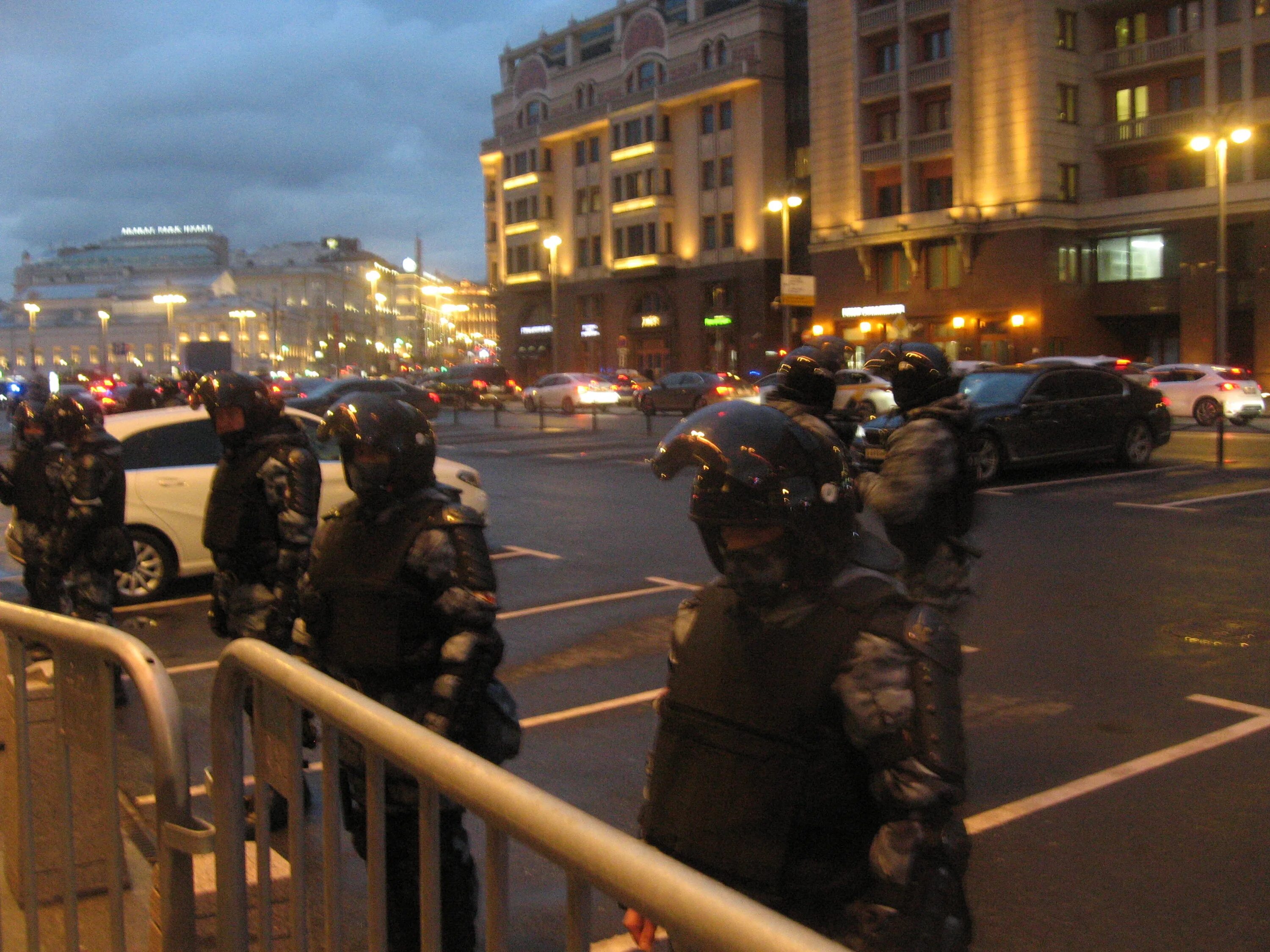 20 21 апреля москва. Митинги 21.04.2021. Митинги в Москве 2021. Митинг в апреле 2021 в Москве. Москва митинг 21.