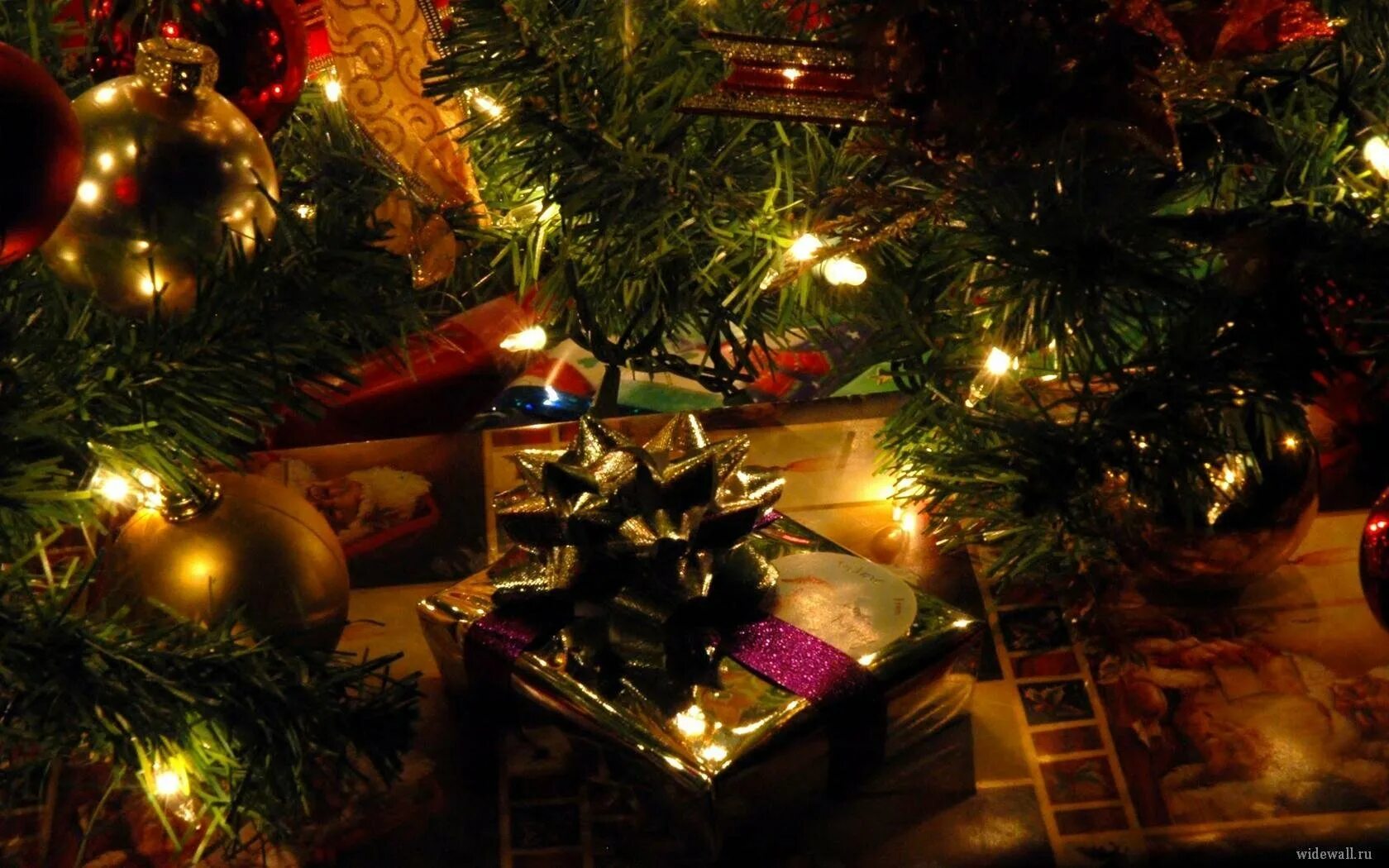 Лучшего нового года картинки. Новогодняя елка с подарками. Новый год фото. Новогодние обои. Новый год картинки на рабочий стол.