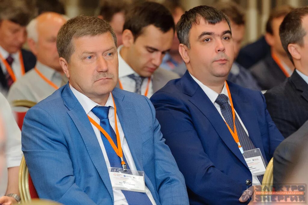 Выставки, семинары, конференции: Более трехсот руководителей и экспертов принима