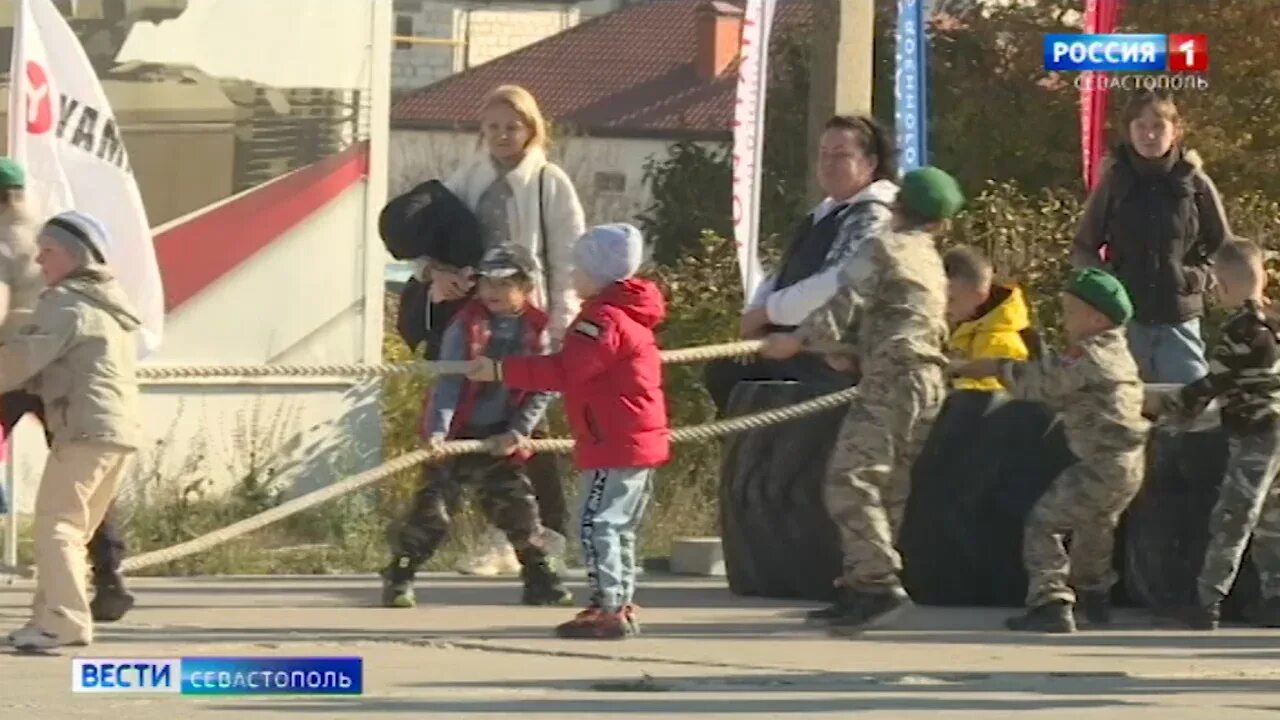 Севастополь люди. Инцидент в парке Патриот. Инцидент в парке Патриот в Подмосковье. Новости парк Патриот атлеты. Установлено 3 рекорда