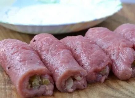 Рулетики из отбивной свинины