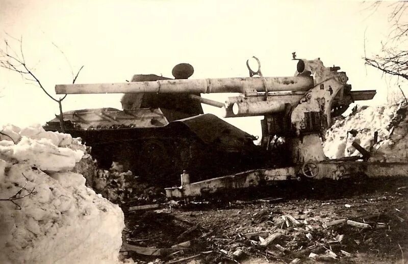 Т-34 таранит штуг. Танк таранит танк. Танк таранит танк. Танк таранит танк. Танки вов 1941-1945.