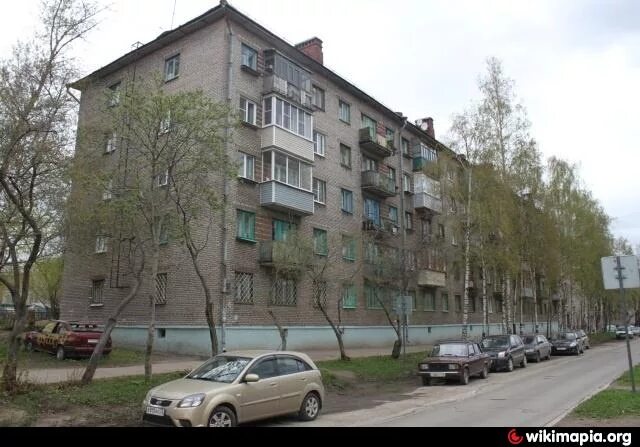 Akademiya Esteticheskogo Obrazovaniya, business school, Russia, Saint Petersburg
