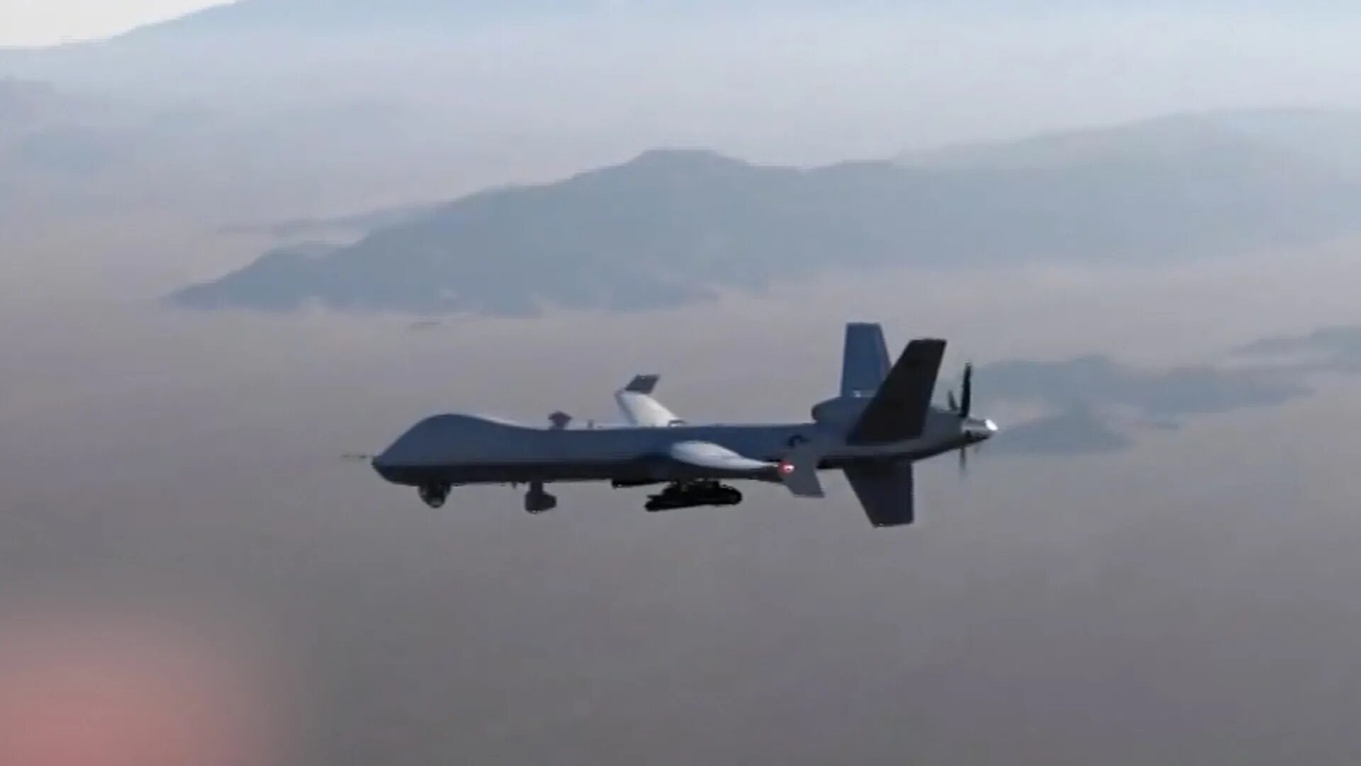 Дрон над морем. Mq 9 reaper беспилотник. ввс англии mq 9 reaper. бпла над морем. американский бпла.