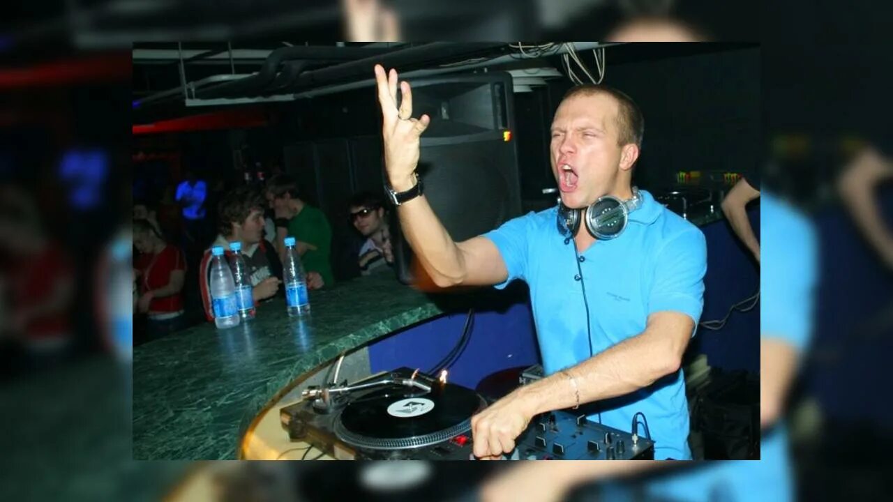 Диджей грув 50 лет. Самые известные диджеи. Dj грув. Мираж наступает ночь ремикс. Groove певец.