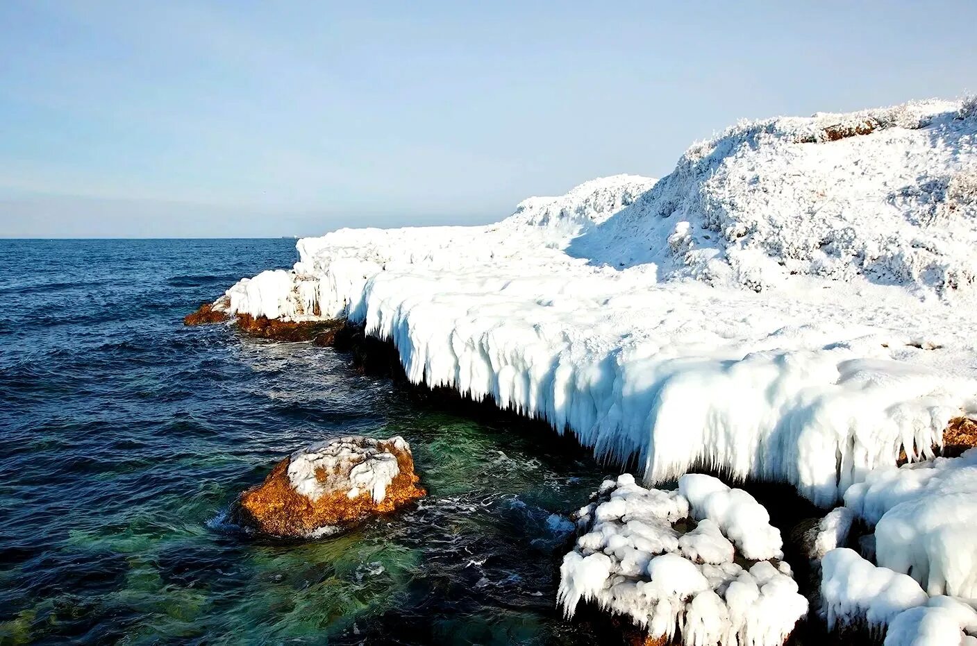 Морская зима. Оленевка крым зима. крым зима море. море в крыму зимой. севастополь море зима.