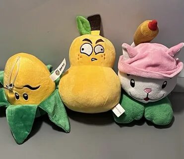 Plants vs zombies plush disco zombie. 