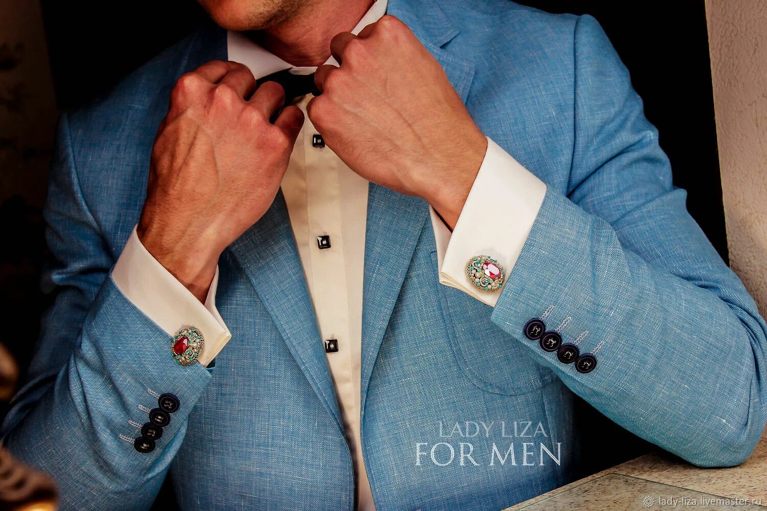 запонки мужские на рубашке. запонки на рубашке. красивые запонки для мужчин. носят ли запонки. красивые запонки для мужчин.