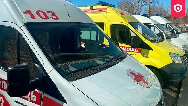 варианты зданий скорой медицинской помощи. скорая. номер скорой помощи бийск. мед помощь. щит скорой помощи.