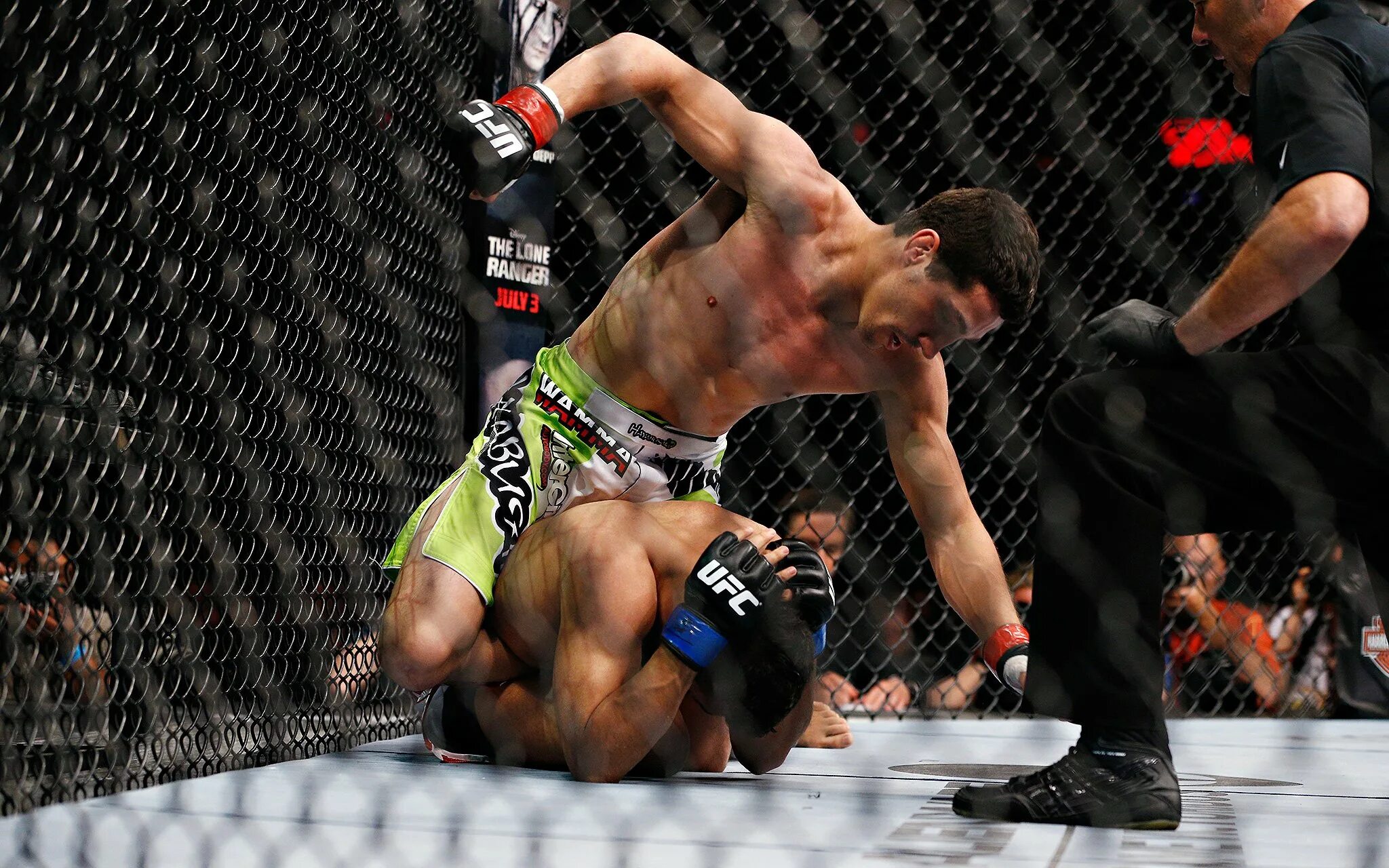 Ufc 4 конор макгрегор. Ufc 4 на телефон. Хамзат чимаев арт. Арт юфс дастин порье. Генри сехудо боец.