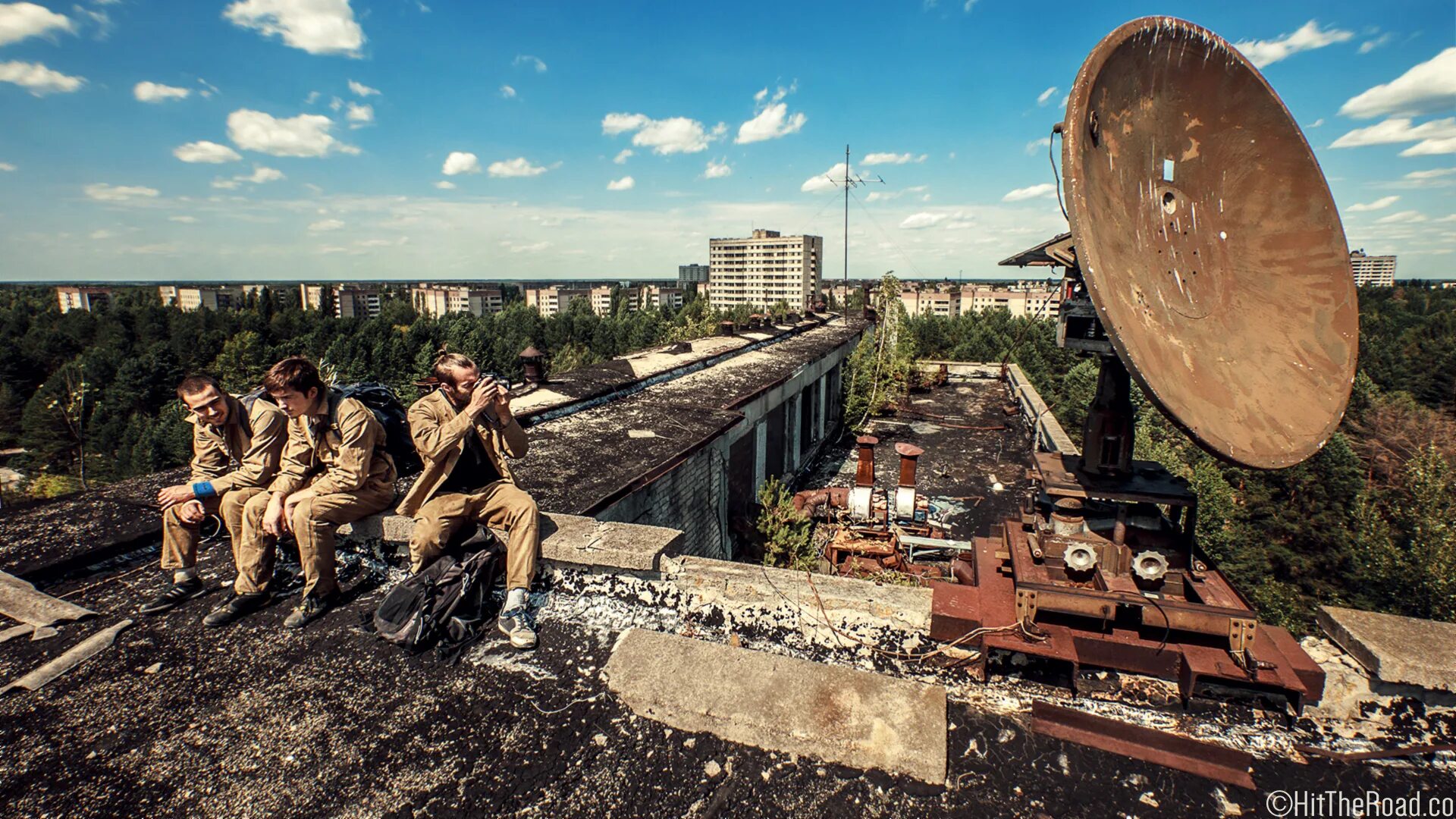 Припять Чернобыль ЧАЭС зона отчуждения. Авария на Чернобыльской АЭС зона отчуждения. Чернобыль 1986. Экскурсовод по Припяти. Чернобы