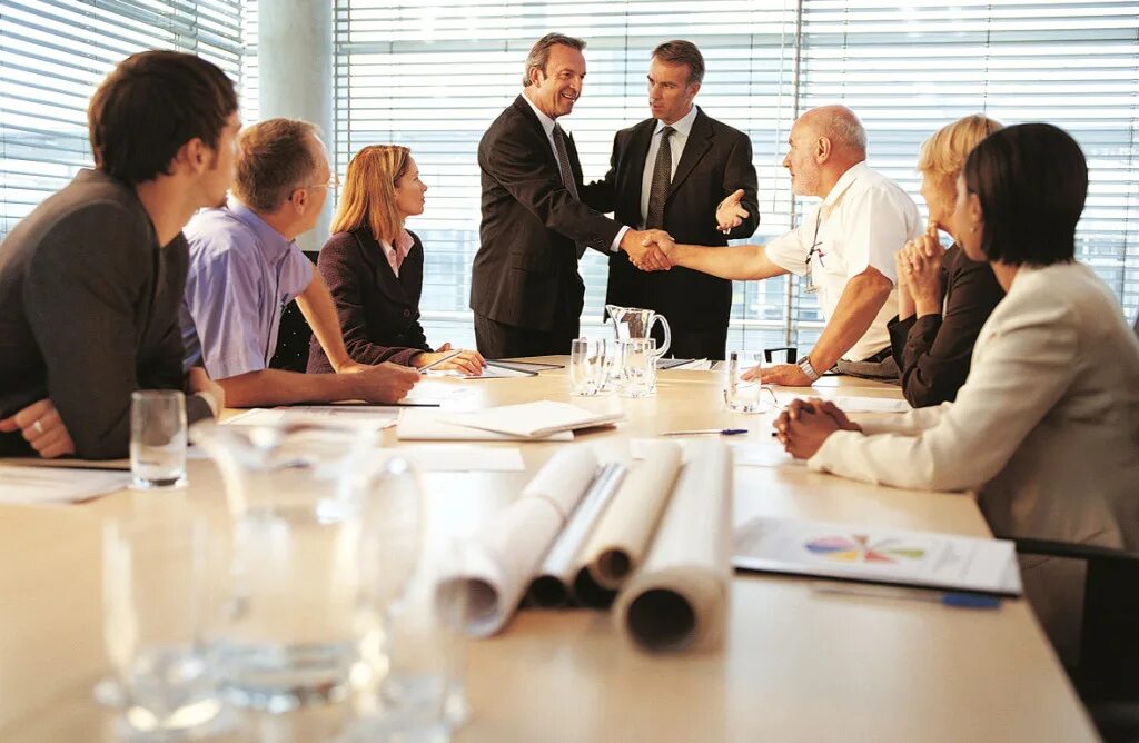 Создание рабочих мест предпринимателями. Рабочее место в офисе. Предприятия и организации. Создание рабочих мест предпринимателями. Студенты предприниматели.