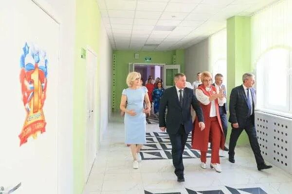 Новая школа в дзержинском районе волгограда шекснинская. Новая школа в волгограде. Открытие школы 45 волгоград. Строительство школы. 63 школа волгоград.
