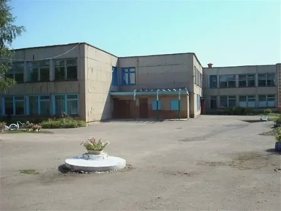 поселок мирный ставропольский край школа. поселок мирный школа. поселок мирный ставропольский край. школа пгт мирный оричевского района. новая школа в астрахани.