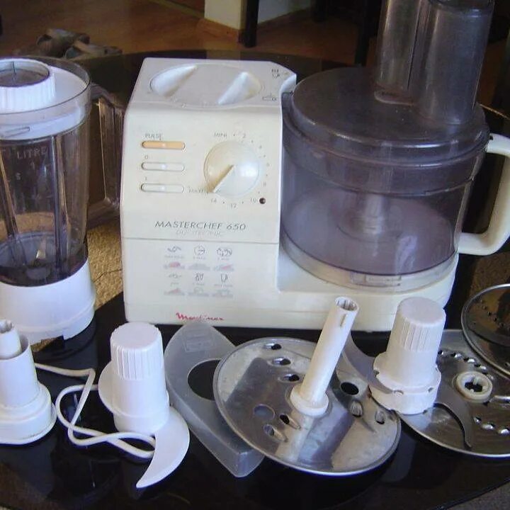 Ремонт кухонного комбайна мулинекс chastnyi master. Кухонный комбайн masterchef 580 electronic. комбайн moulinex masterchef 650. мулинекс masterchef 750 шток. кухонный комбайн moulinex masterchef 580.