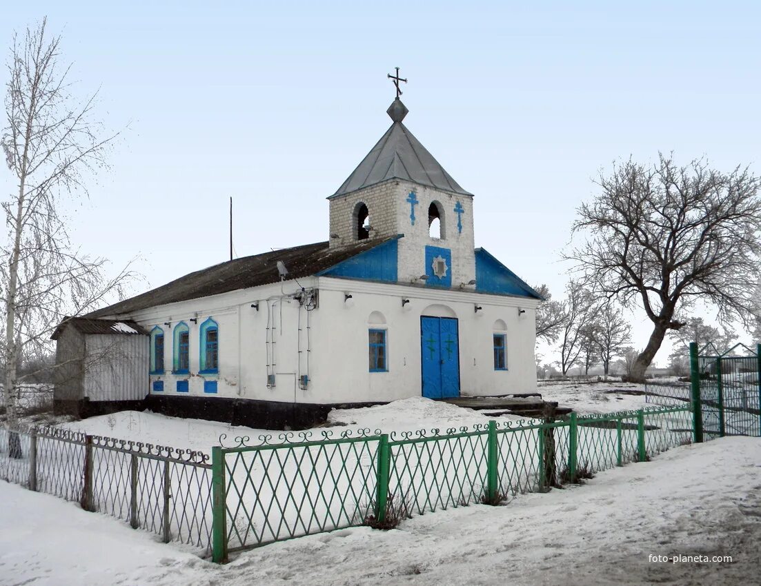 Село Ильинка Белгородская область Алексеевский район. Никольский храм села Ильинка Икрянинского района. Церковь село Ильинка. Ильинка Бурятия Церковь.