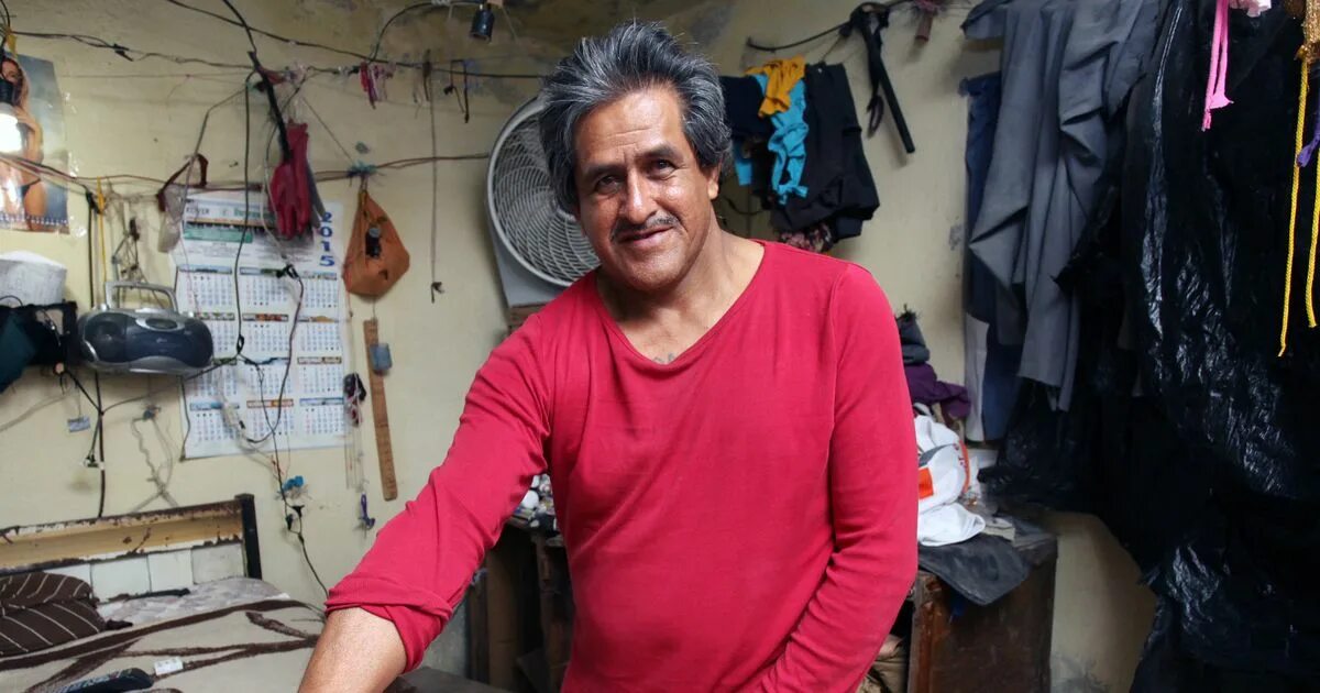 Man with 2 penises