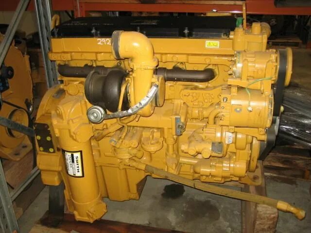 Катерпиллер 320 dl двс. Ремонт катерпиллер. Двигатель caterpillar c12. Вилочный погрузчик катерпиллер. Техобслуживание спецтехники.