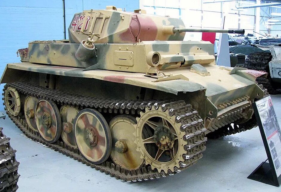 PZ 2 Ausf l Luchs. PZ. II Ausf. L "Luchs". Танк PZ 2 Luchs. SD.KFZ.123 PZ.Kpfw. II Ausf.l “Luchs”. Немецкий легкий танк