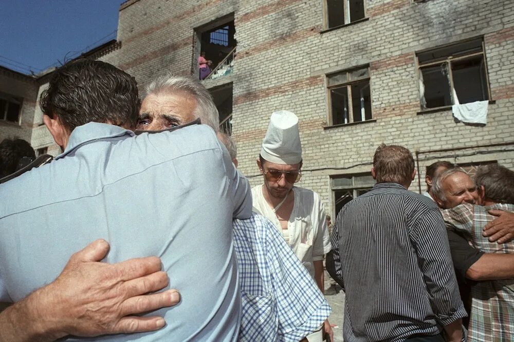 Захват больницы 1995. Буденновск.