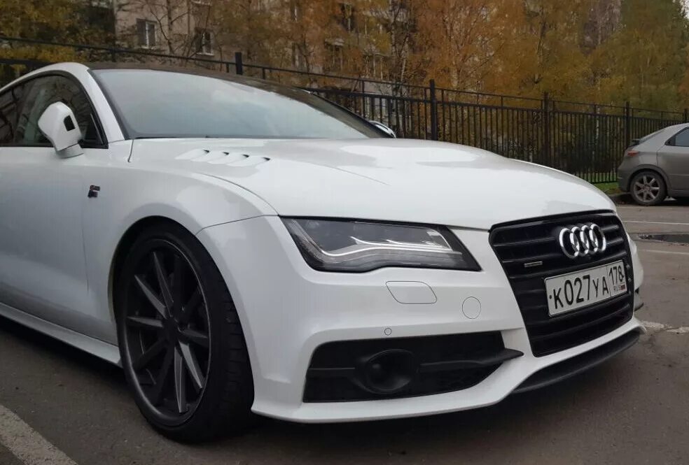 Ауди s7 белый антихром. Капот Audi a7 RS 7. Ауди а6 белый сатин. Audi a7 White Satin. Капот ауди а5