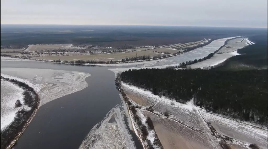 река северная двина красавино. северная двина зимой архангельск. ледоход в архангельске. ледостав на северной двине 2022. 20 ноября ледостав на северной двине.