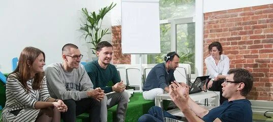 Skyeng сотрудники. Skyeng о компании. офис skyeng в москве. skyeng фото.