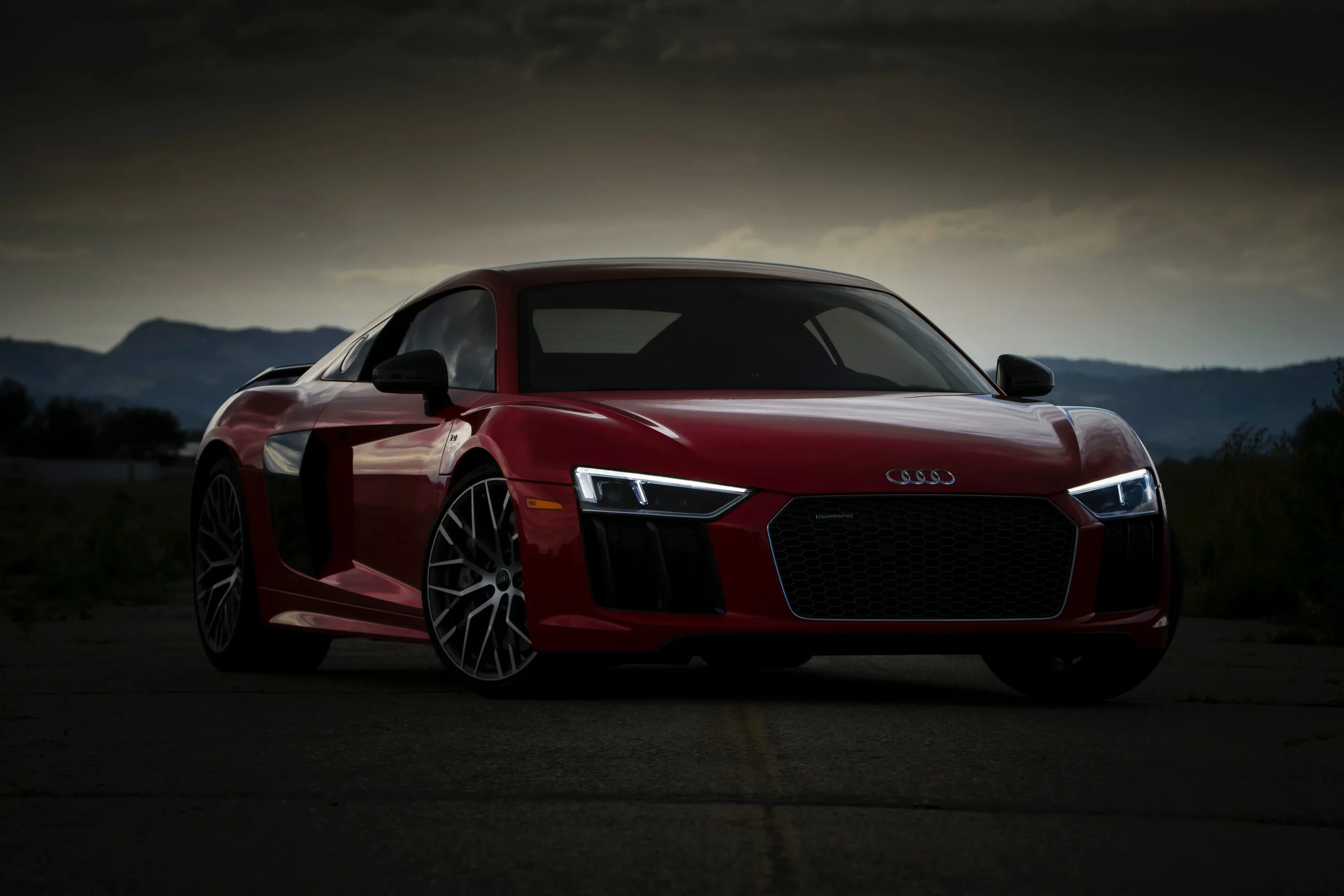 Audi r8 Red. Audi r8 Red Side. Спортивная Ауди r8 Эстетика. Ауди 80 спорт кар.