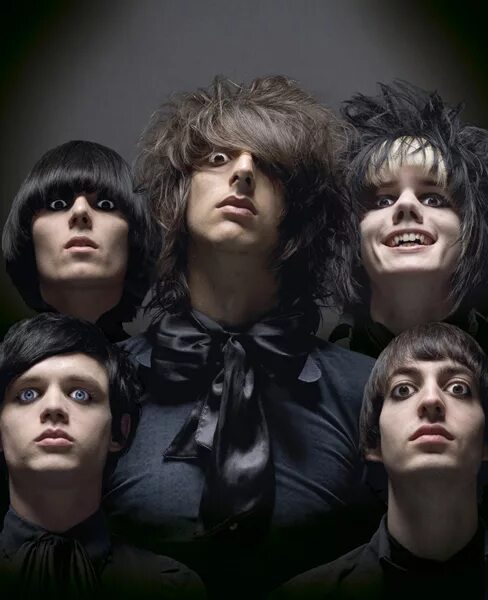 Horror группа. Хэллоуин в белгороде. Dismay группа. Horror группа. The horrors - skying.