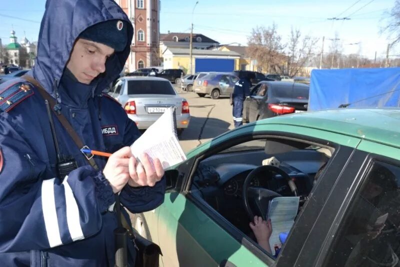 Страхование без прав. ДПС ОСАГО. Штраф за ОСАГО. Штраф без ОСАГО. Водитель без ОСАГО.