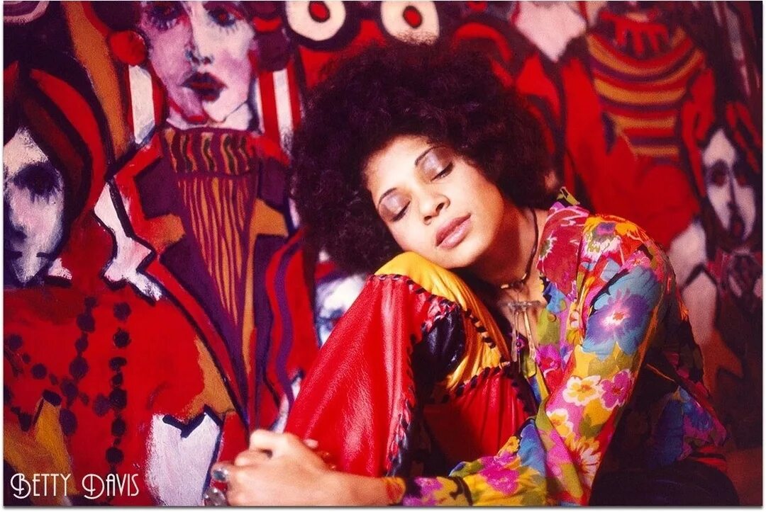 Бетти дэвис фанк. Betty davis. Бетти дэвис 1990. Bette davis певица. Betty davis.