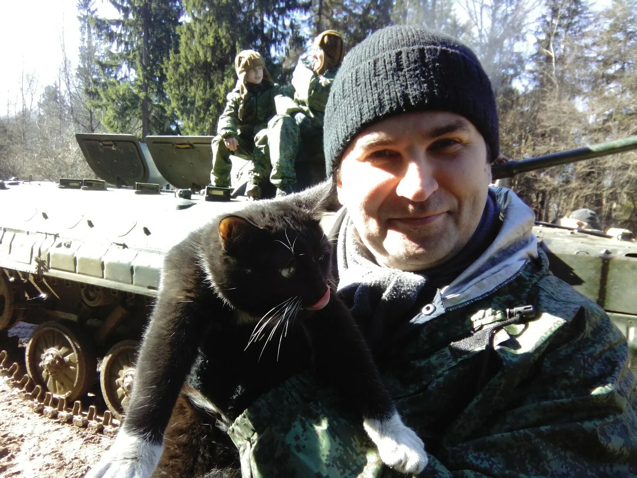 воентур. собр рубин великий новгород. воентур - мир (. танк повер. боевой кот фото.