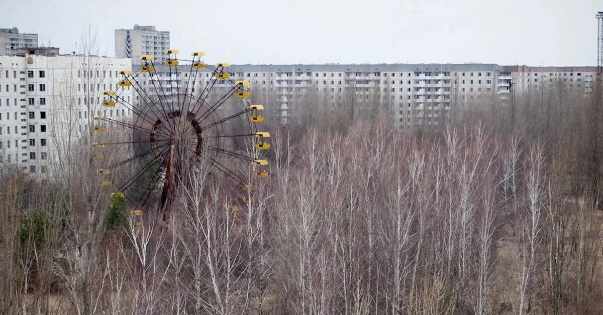 Припять чернобыль чаэс зона отчуждения. Чаэс в чзо. Зона отчуждения чернобыльской аэс 1986. Чернобыль зона чаэс. Припять 1986 2020.