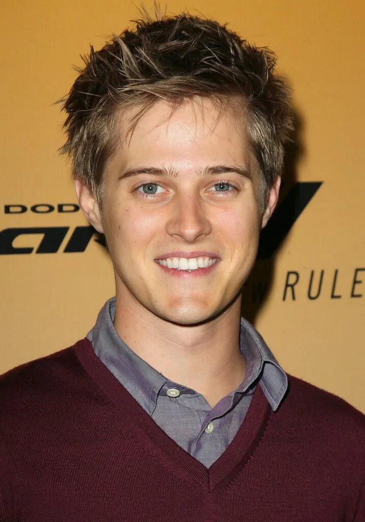 Лукас грейбил. Лукас грабил 2021. Лукас грейбил. Лукас грабил молодой. Лукас грабил.