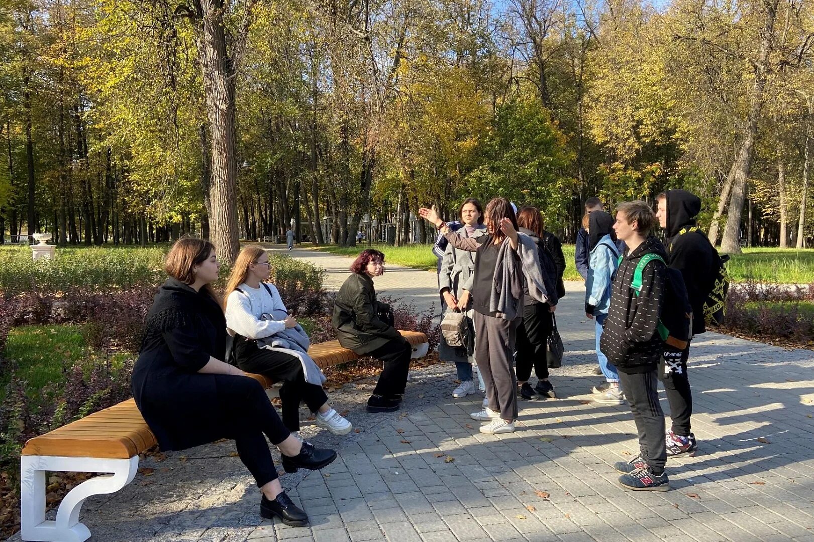 Student park. Парк Кривякино в Воскресенске. Парк усадьба Кривякино Воскресенск. Институт туризма Воскресенск. Кривякино Воскресенск.