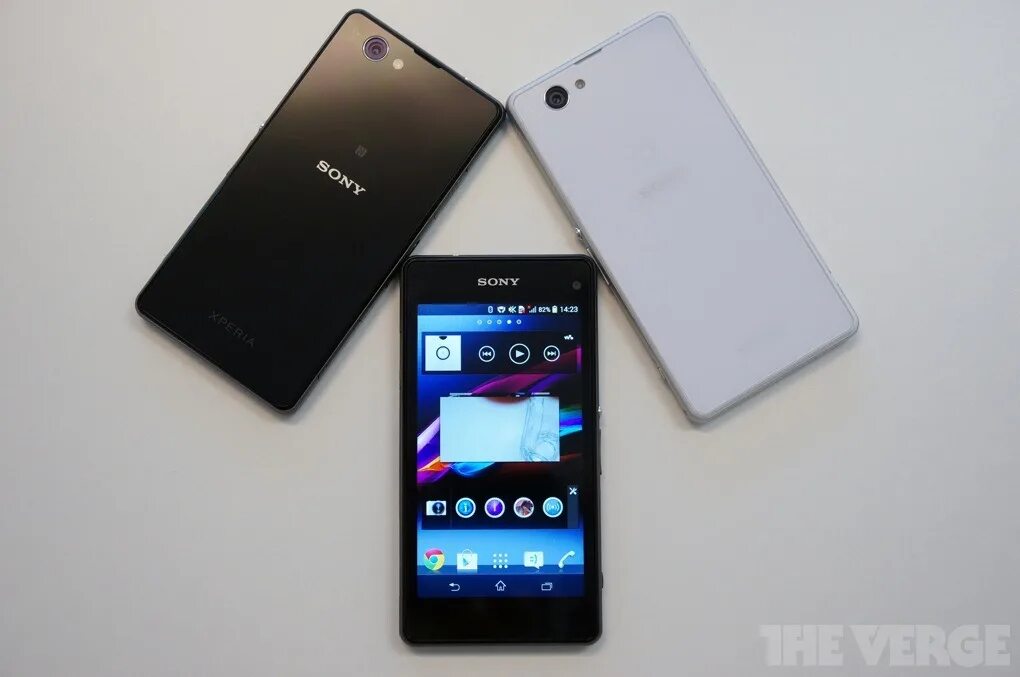 Sony z1. Sony xperia zs. Sony xperia e5 solution. Прошивка на сони иксперия плей. Sony xperia z l36h.