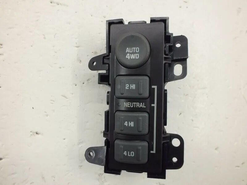 Блок управления 4wd ниссан х трейл. Блок управления 4вд лансер 10. Блок 4wd. Инфинити м35 блок управления. Блок управления раздаткой паджеро 4 2007 г.