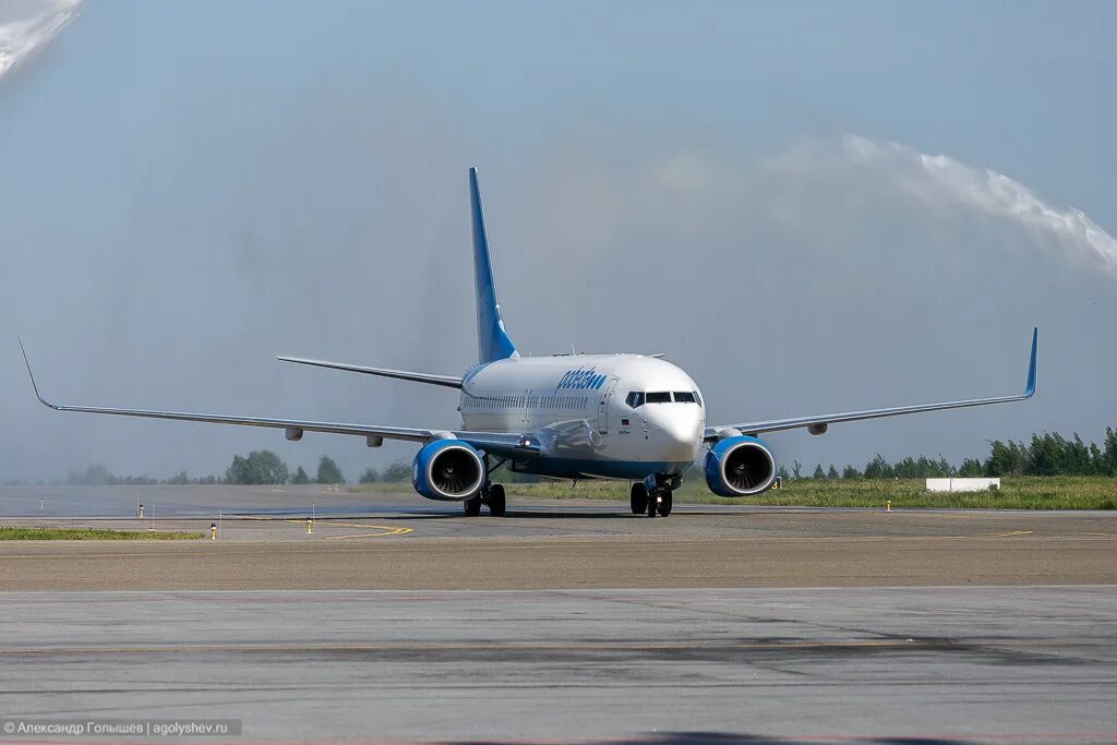 Самолеты в Победилово. Аэропорт Победилово Киров. Боинг 737-800 Оренэйр. Самолет Киров Сочи. Киров победилово рейсы