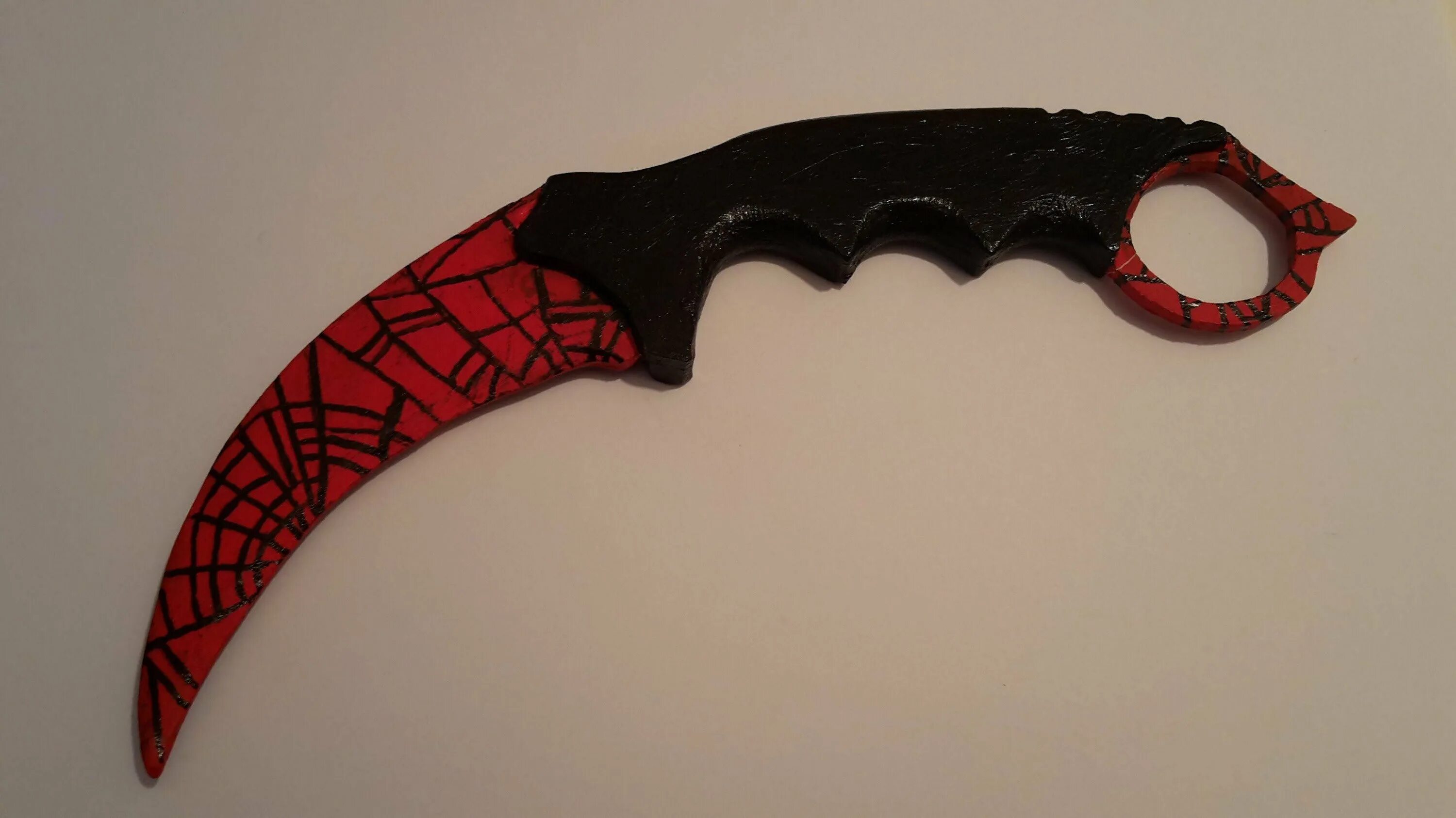 Керамбит юниверс. Нож из краски. Керамбит нож стандофф. Керамбит cs008. Буйство красок нож.