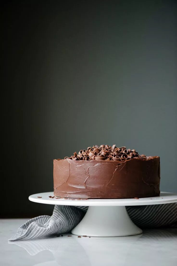 Бетонный ганаш. Chocolate Ganache Cake. Шоколадный ганаш десерт. Торт Минимализм. Стильный шоколадный торт.