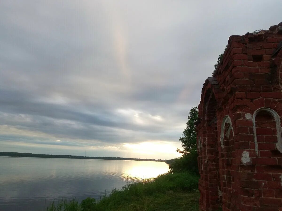 Выход на рыбинское водохранилище. Остров Шумаровский Рыбинское водохранилище. Остров Центральный Рыбинское водохранилище. Рыбинское водохранилище Череповец. Острова Трясье Рыбинское водохранилище.