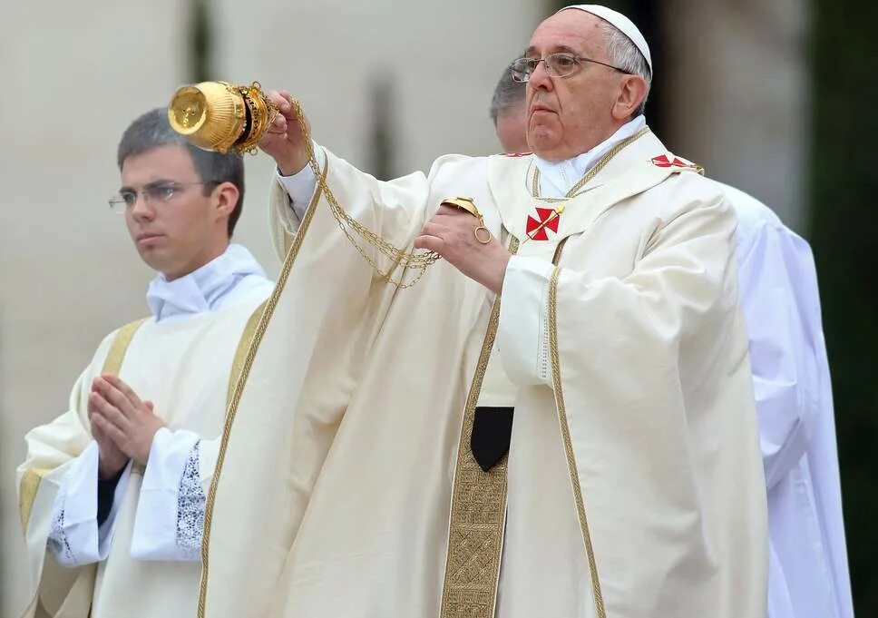 Владыка питирим сыктывкарский. Прощание с всеволодом чаплиным. Ли священник. Ли священник. Всеволод чаплин в молодости.