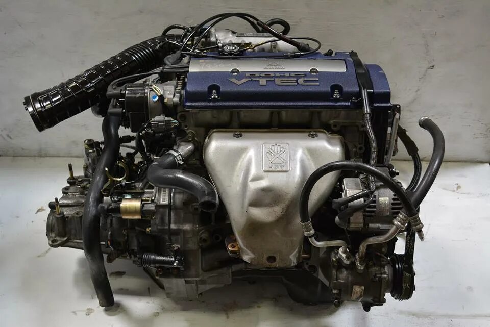 F20b DOHC. Honda f20b. F20b VTEC. Двигатель Хонда f20b.