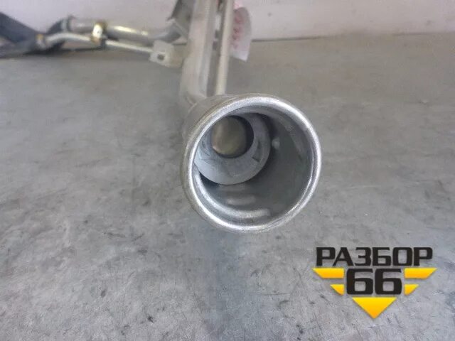 Клапан горловины бензобака форд фокус 3. Ford focus горловина бензобак. Горловина бензобака форд фокус 2 рестайлинг. Горловина бензобака форд фокус 2. 1711510 клапан горловины форд фокус 3.